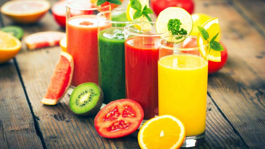آبمیوه و آب سبزیجات طبیعی